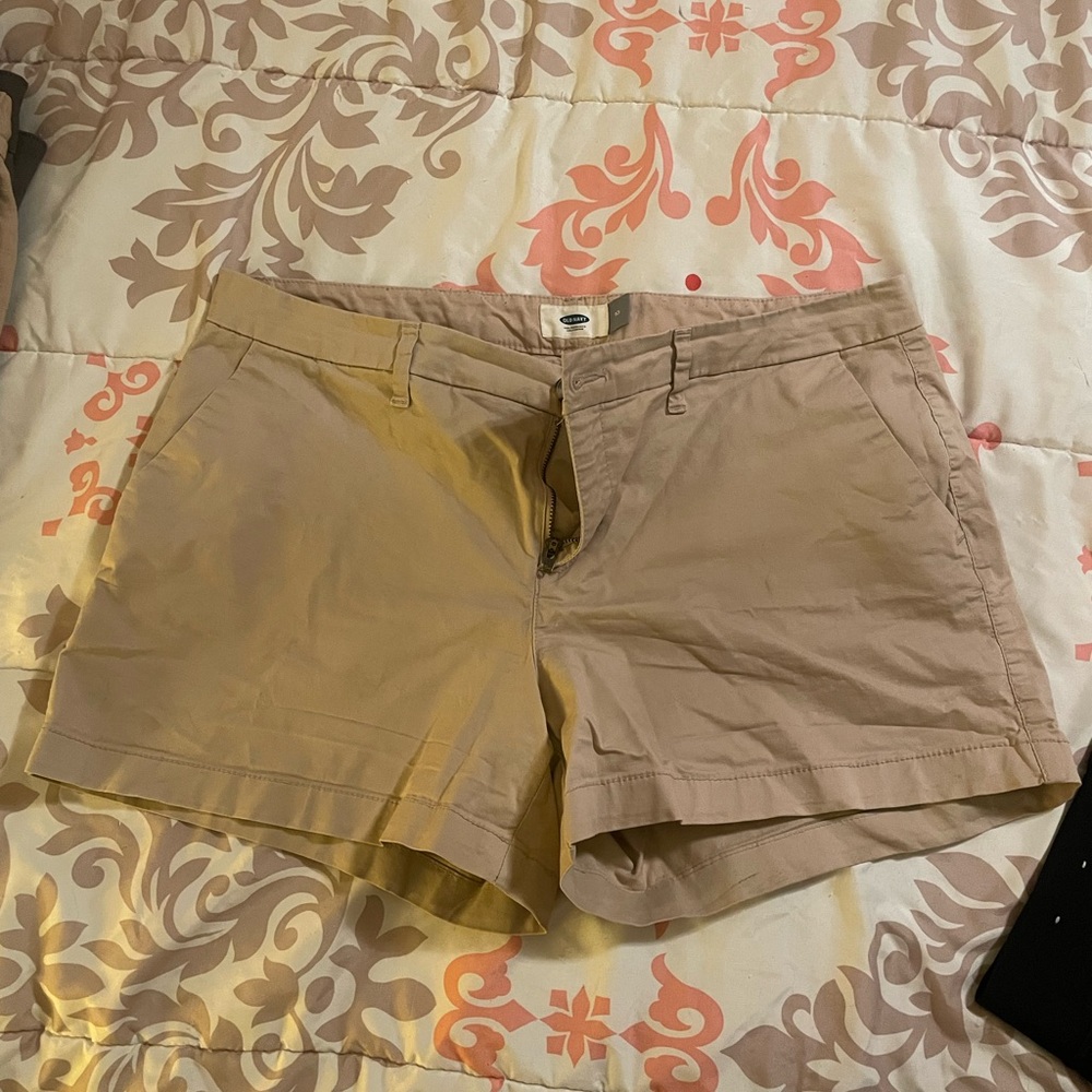 Old Navy Khaki shorts.